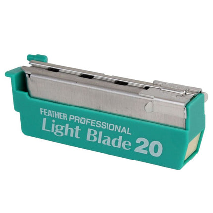 Feather-feather-artist-club-pro-light-blades-1