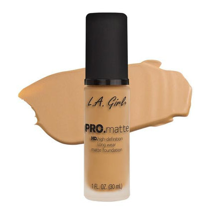 pro-matte-foundation-la-girl-matte-foundation 4