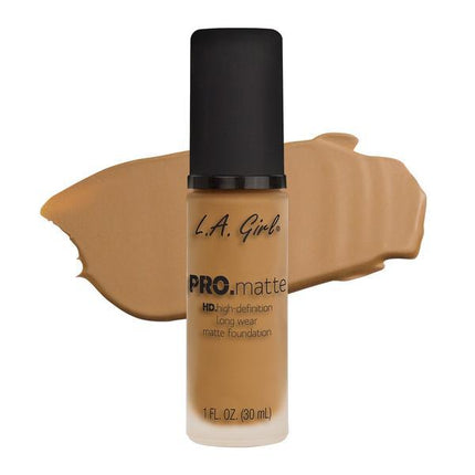 pro-matte-foundation-la-girl-matte-foundation 15