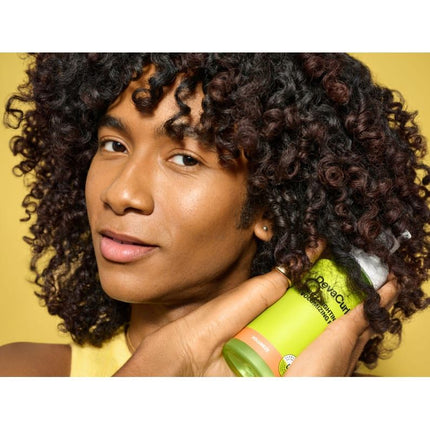 deva-curl-frizz-fighting-volumizing-foam-3