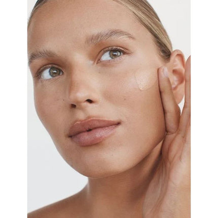 emani-cosmetics-hydrate-glow-kit-2