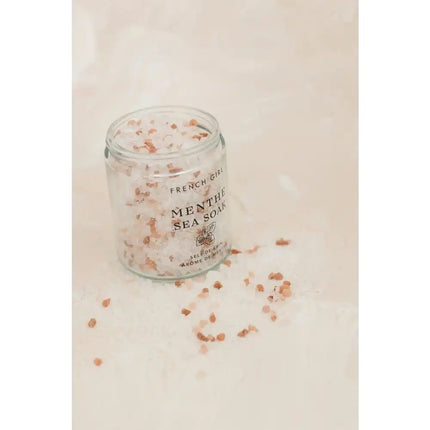 french-girl-restoring-mint-bath-salts-2