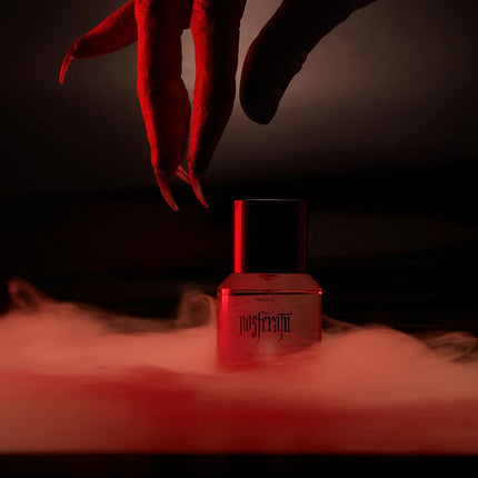 heretic-parfum-nosferatu-10