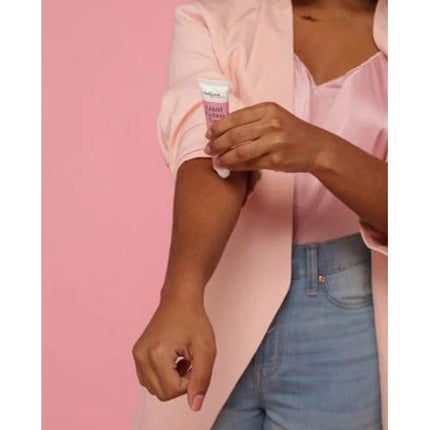 hollywood-fasion-secrets-liquid-fashion-tape-mini-1-oz-5