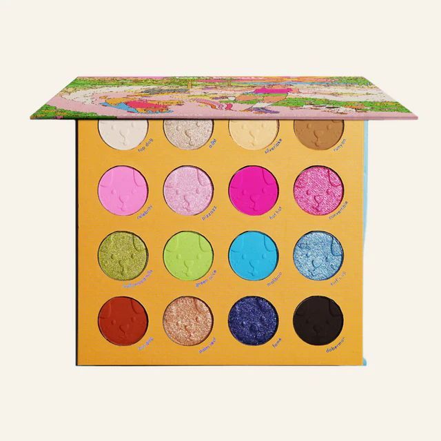 kara-paw-llywood-forever-creative-beaty-palette-1