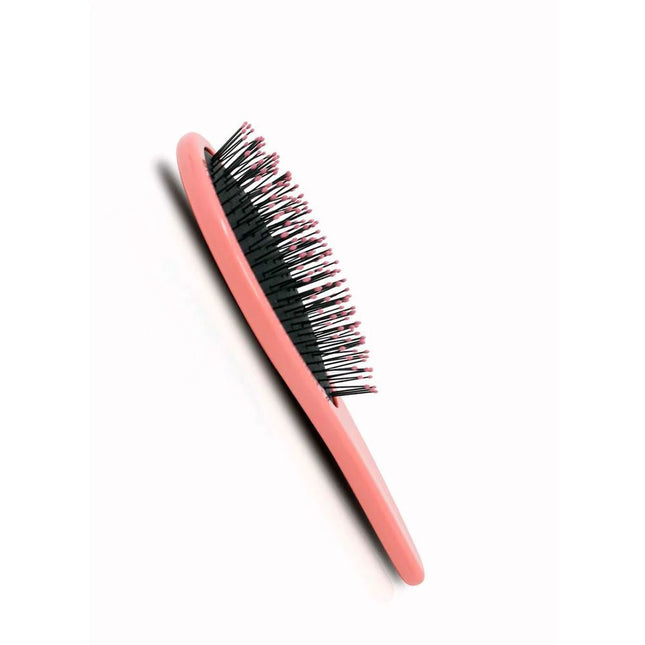 karma-wet-hair-detangle-brush-1