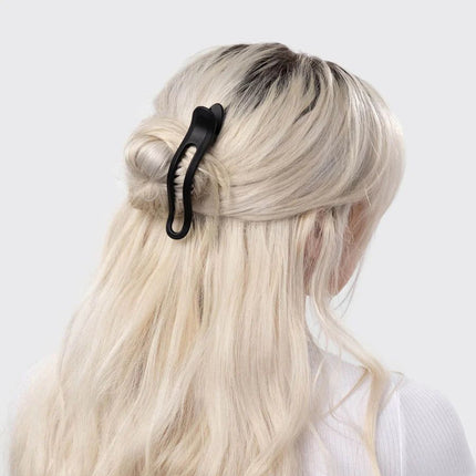 kitsch-black-tort-curved-flat-lay-claw-clips-2pc-set-4