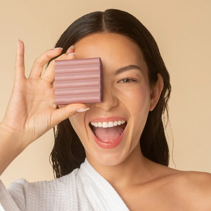 kitsch Cleansing Amber Shores Body Wash Bar