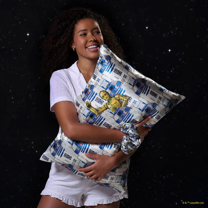 kitsch Star Wars™ & Kitsch Satin Pillowcase in R2-D2 & C-3PO
