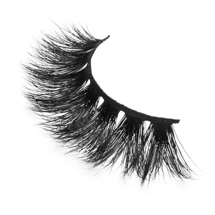 lurella-cosmetics-3d-mink-eyelashes-alison-3