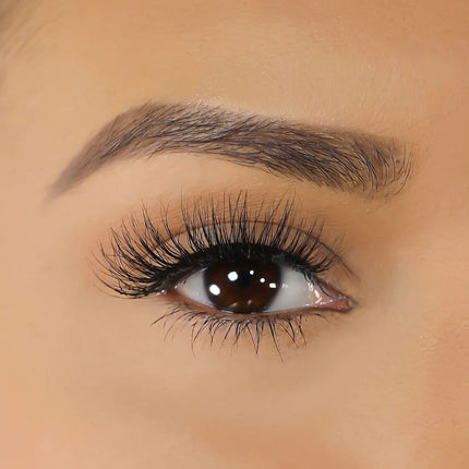 lurella-cosmetics-3d-mink-eyelashes-aya-2