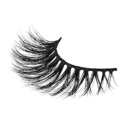 lurella-cosmetics-3d-mink-eyelashes-confident-5