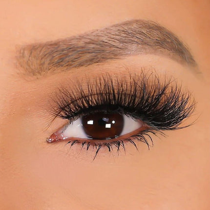 lurella-cosmetics-3d-mink-eyelashes-phucket-2