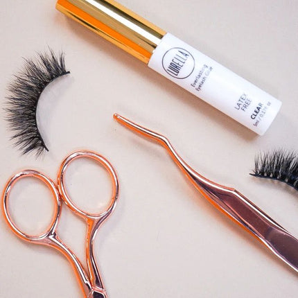 lurella-cosmetics-everlasting-eyelash-glue-9