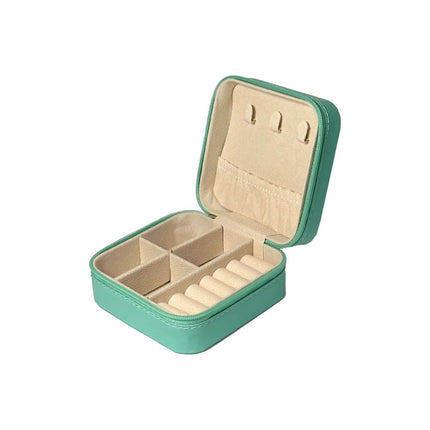 lurella-cosmetics-gem-chest-6