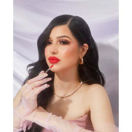 lurella-cosmetics-lurella-x-the-aguilars-extravagant-lipsticks-5