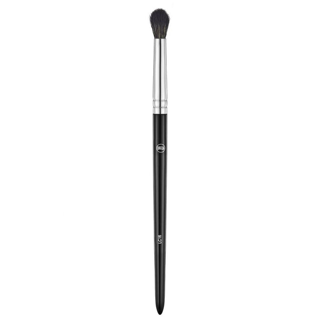 lurella-cosmetics-small-detailed-tapered-brush-lc16-1