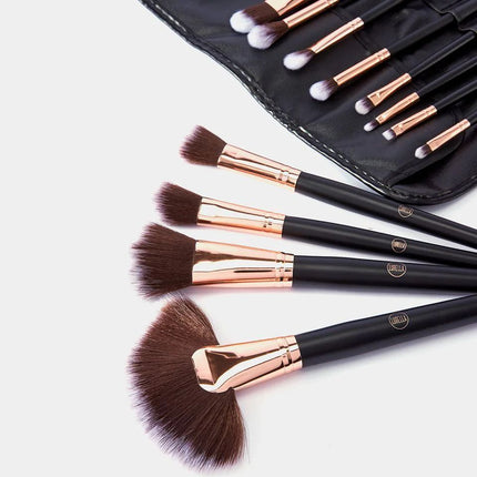 lurella-cosmetics-stay-glam-brush-set-4