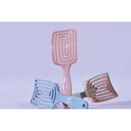 lurella-cosmetics-tangle-ease-hairbrush-2