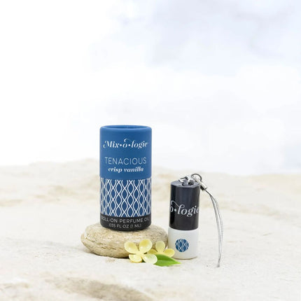 mixologie-tenacious-crisp-vanilla-keychain-mini-rollerball-perfume-1-ml-4
