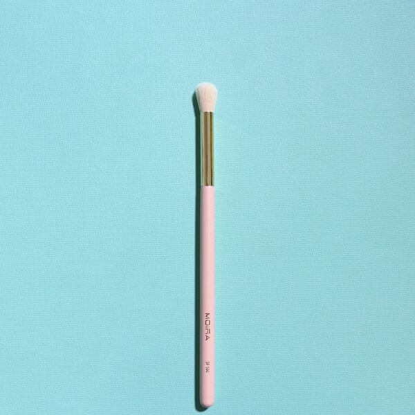 Moira Pointed Blender Brush 3