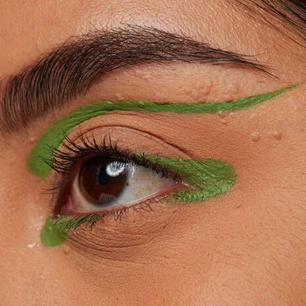 nyx-vivid-brights-colored-liquid-eyeliner-9