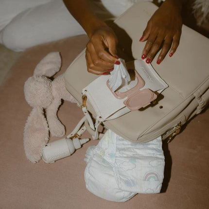 paume-the-voyager-wipes-case-3
