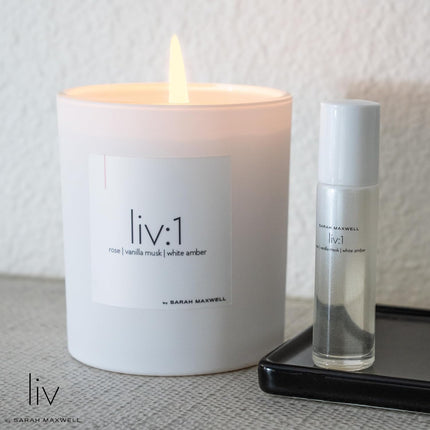 Sarah Maxwell Beauty liv1 - Scented Candle