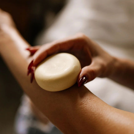 viori-beauty-limited-chamomile-rose-body-butter-bar-6