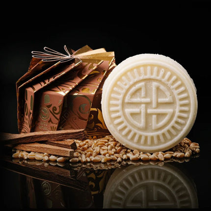 viori-beauty-mens-shampoo-bar-for-all-scalp-types-sandalwood-1