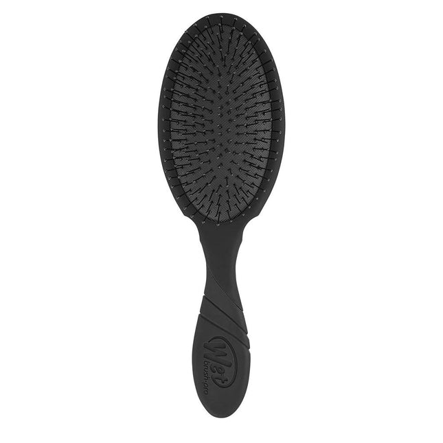 wet-brush-backbar-detangler-black-1