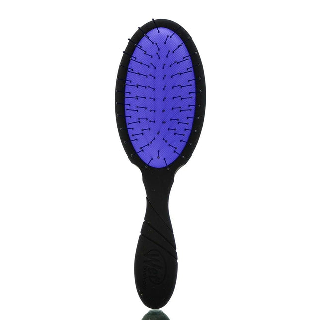 wet-brush-pro-thin-hair-detangler-1
